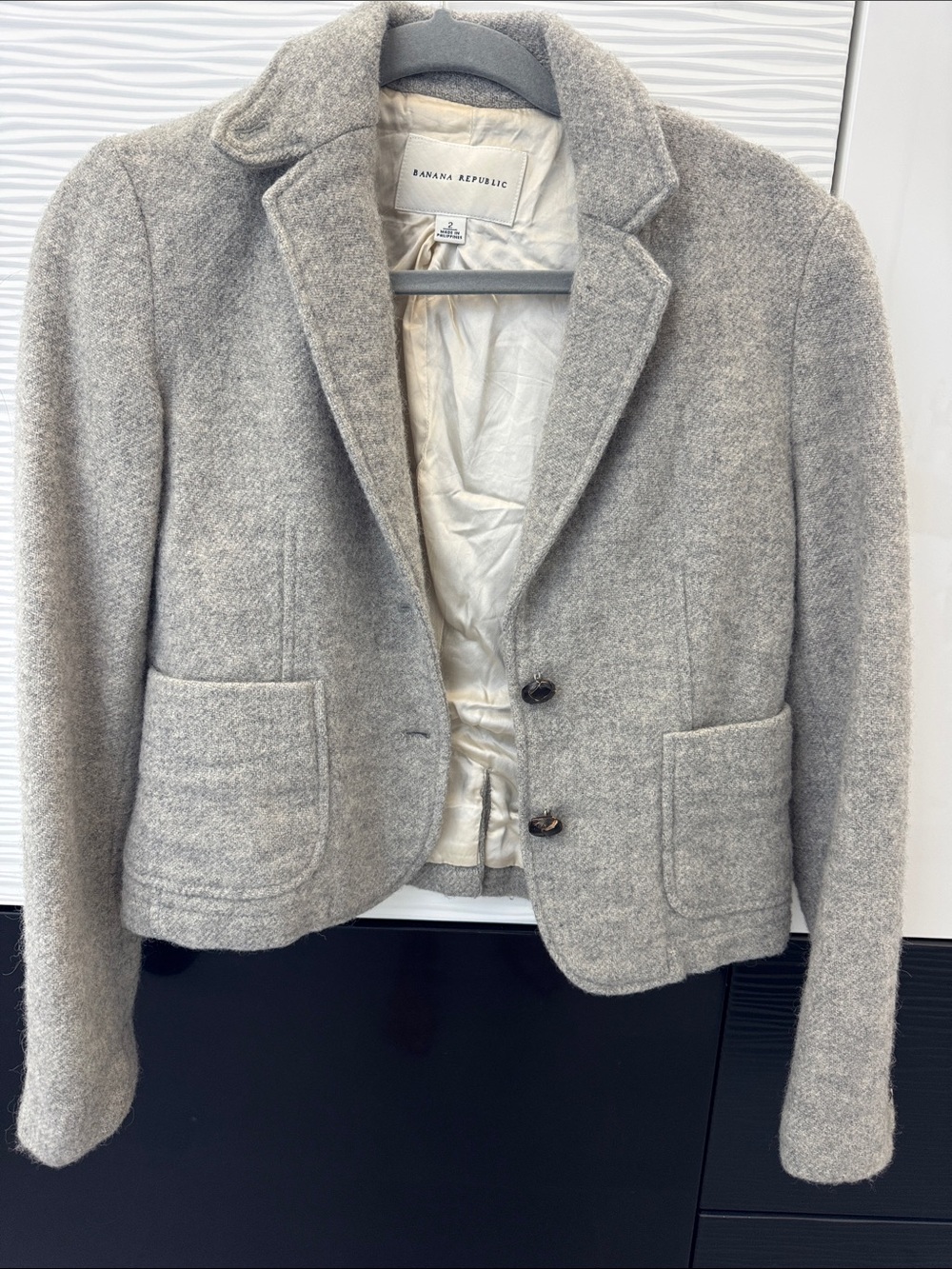 Banana Republic Light Gray Wool Blend Cropped Blazer Size 2